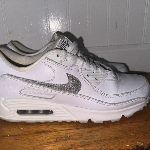 Nike Air Max - Picture 2 of 4